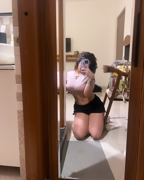 Deeksha Gulati aka Noor Arrora