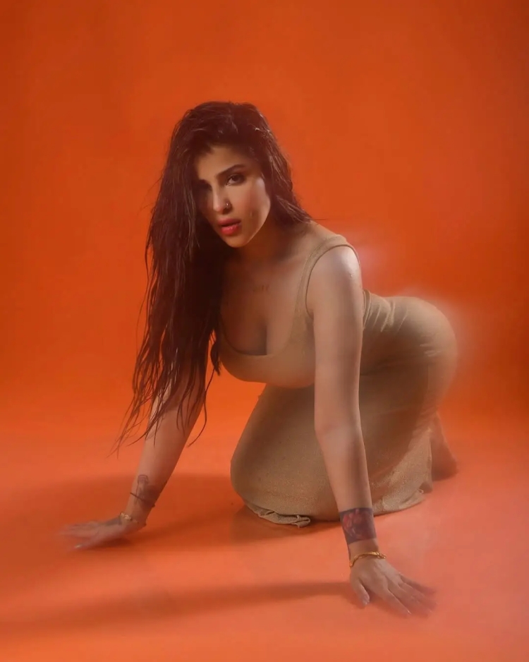 Edin Rose Biography: Wikipedia, Height, Age, Boyfriend, Images, Instagram, Nationality, Religion