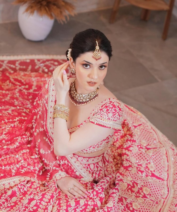 Aastha Shah Biography: Wikipedia, Height, Age, Boyfriend, Images, Instagram, Nationality, Religion