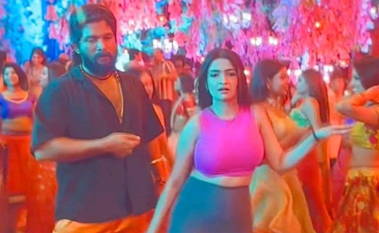 Urvashi Apsara Biography: Wiki, Age, Height, Boyfriend, Family, Photos and Videos