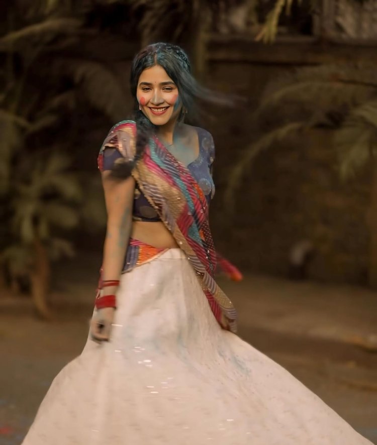 Aanchal Tiwari Biography: Wiki, Age, Height, Husband, Family, Web Series and Movies