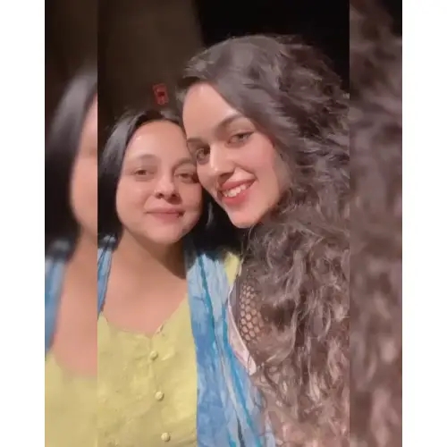 Muskan Varshney Mother
