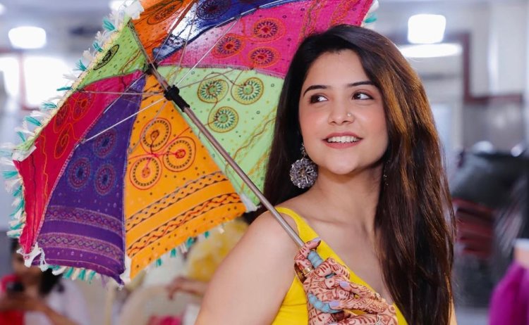 Tonakshi Kalra Biography: Wiki, Age, Height, Boyfriend, Family, Web Series and Movies