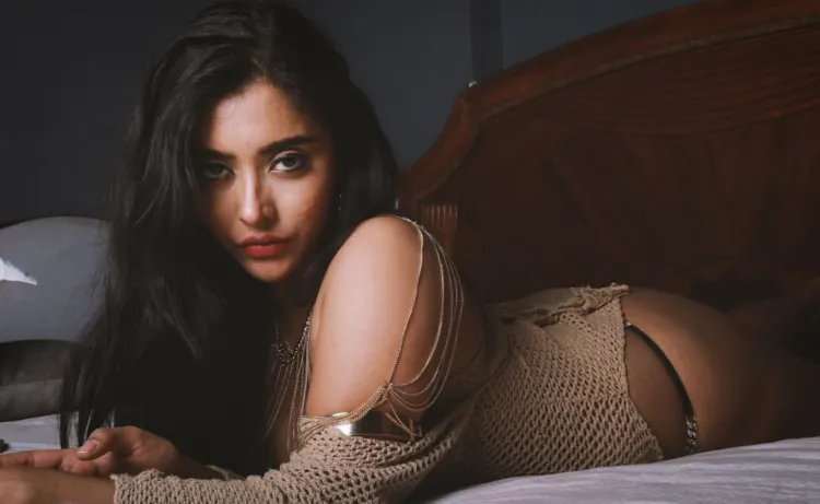 Thea Dsouza Biography: Wiki, Age, Height, Boyfriend, Family & Movie