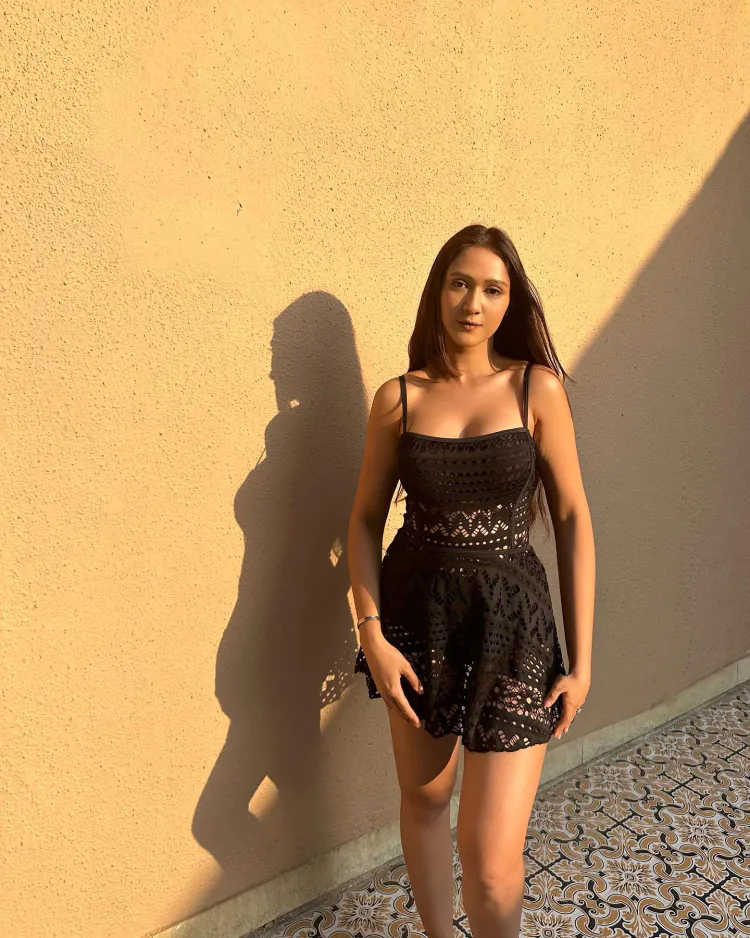 Krissann Barretto Biography: Wiki, Age, Height, Boyfriend, Husband, Family, Web Series & Movie