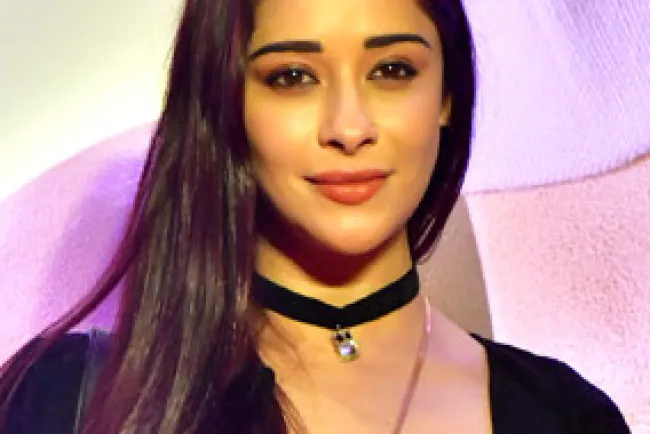 Nyra Banerjee Biography: Wiki, Movies, Boyfriend, Family, Age, Height & More