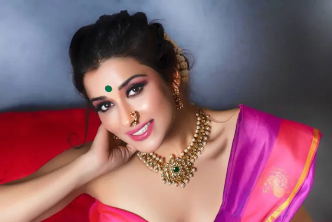 Nyra Banerjee Instagram