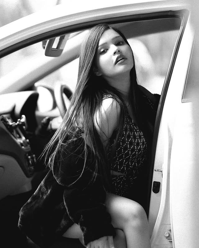 Srish Shukla Biography