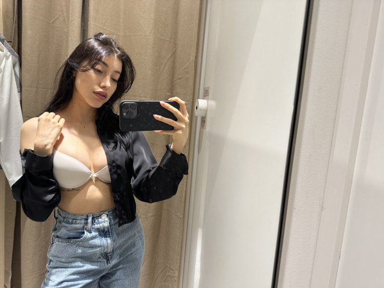 Ruth Lee (Ruth Chavarri) Biography: Wiki, Age, Height, Boyfriend, Family, Video & More