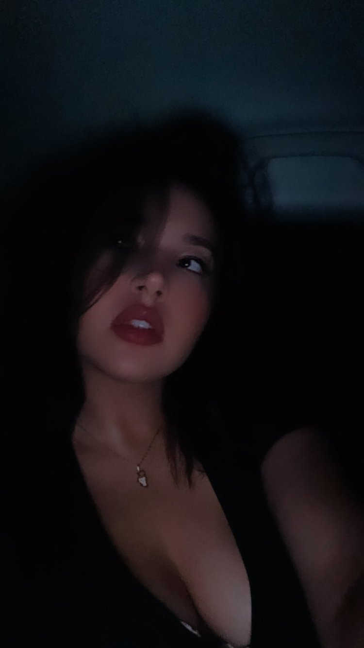 Zeeba Kalan Biography: WIki, Age, Height, Boyfriend, Family, Video, Photos & More