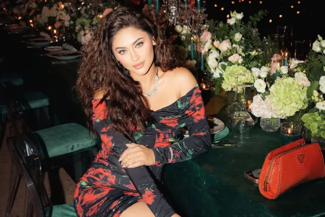 Krystle D'Souza Biography: Wiki, Age, Height, Boyfriend, Family, Web Series and Movies