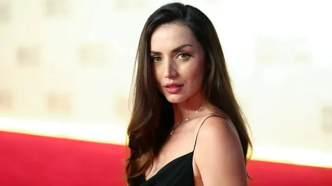 Ana De Armas Biography