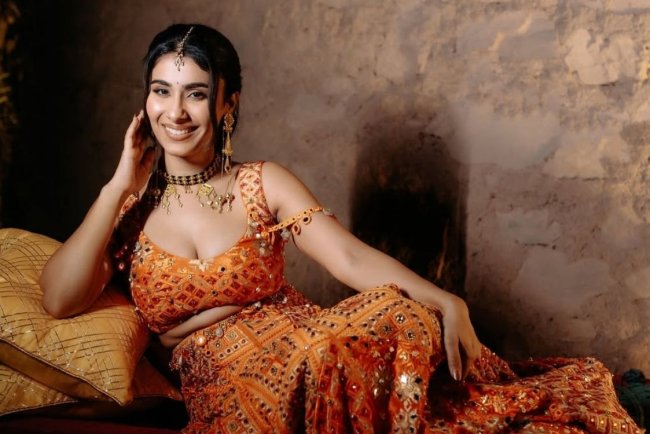 Nayab Midha Biography: Real Name, Wiki, Age, Height, Boyfriend, Family, Web Series and Movies