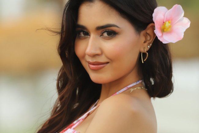 Akanksha Choudhary Biography (Splitsvilla 16): Wiki, Age, Height, Boyfriend, Family & More