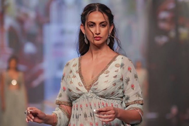 Anjali Schmuck (Splitsvilla X6) Biography: Real Name, Wiki, Age, Height, Boyfriend, Family, Web Series and Movies