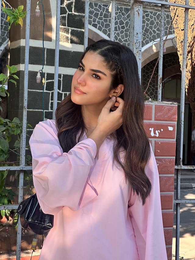 Aaveera Singh Masson Biography