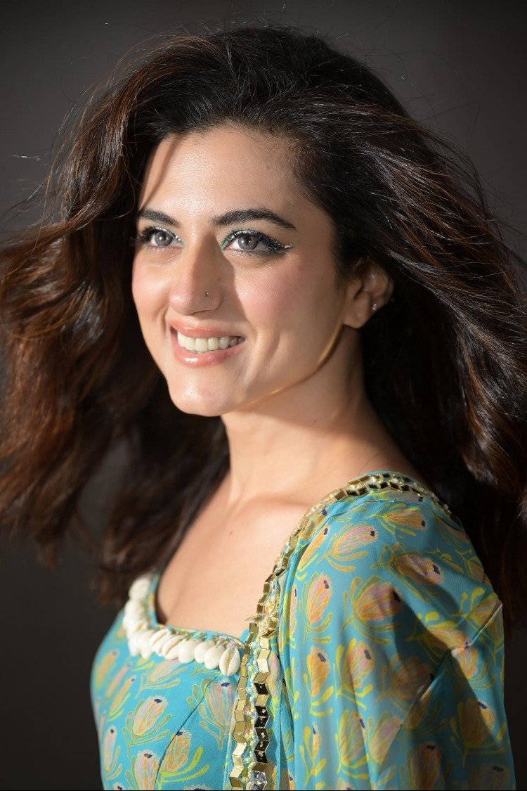 Ridhi Dogra