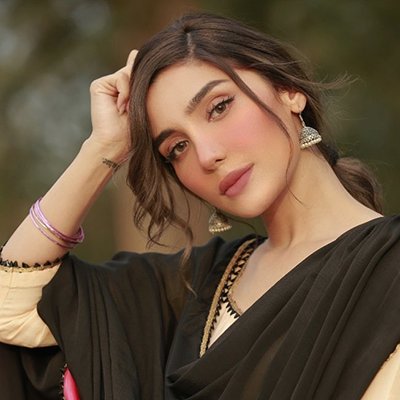 Swaalina Biography: Wiki, Age, Height, Boyfriend, Husband, Family, Music Video & More.