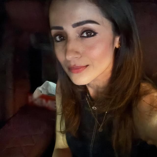 Trisha Krishnan Biography: Wiki, Age, Height, Husband, Family, Movies & More.