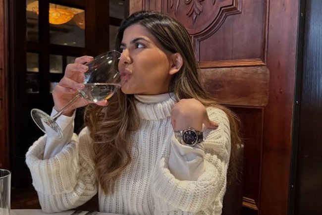 Ananya Birla Biography, Age, Net Worth, Songs, Business & More
