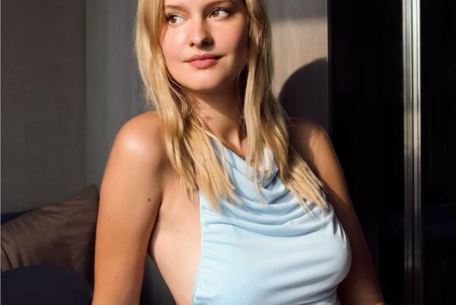Liz Laz Biography: Wiki, Age, Height, Boyfriend, Family, Career & More.