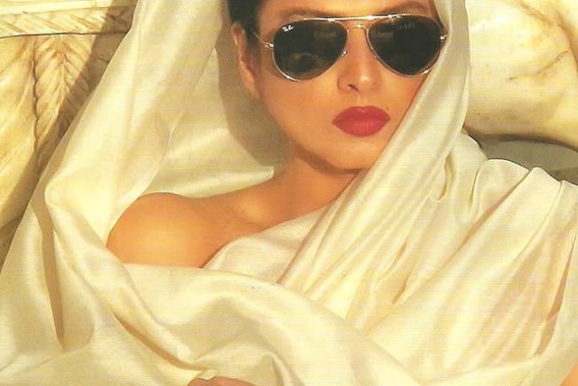Rekha Biography: Wiki, Age, Height, Husband, Family, Movies & More.