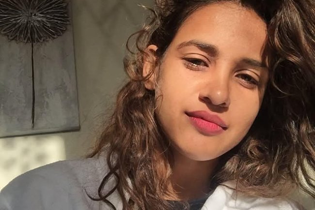 Aisha Sharma Biography: Wiki, Age, Height, Boyfriend, Family, Movies & More.