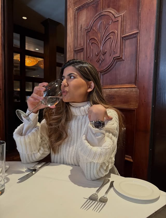Ananya Birla Biography, Age, Net Worth, Songs, Business & More
