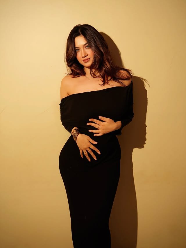 Akanksha Arya Biography: Wiki, Age, Height, Boyfriend, Family, Career, Networth & More.