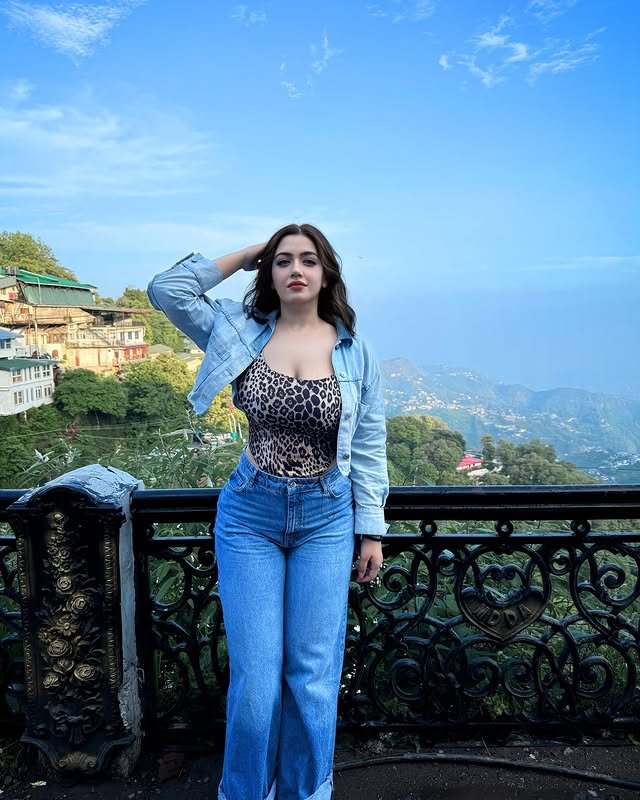 Akanksha Arya Biography: Wiki, Age, Height, Boyfriend, Family, Career, Networth & More.