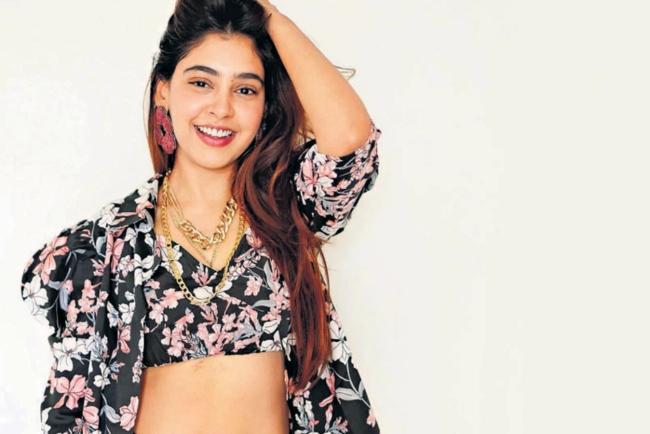 Niti Taylor Biography: Wiki, Age, Height, Husband, Family, TV Shows & More.