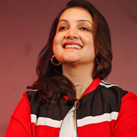 Madhuri Jain Grover Biography: Wiki, Age, Height, Husband, Family, Networth & More.