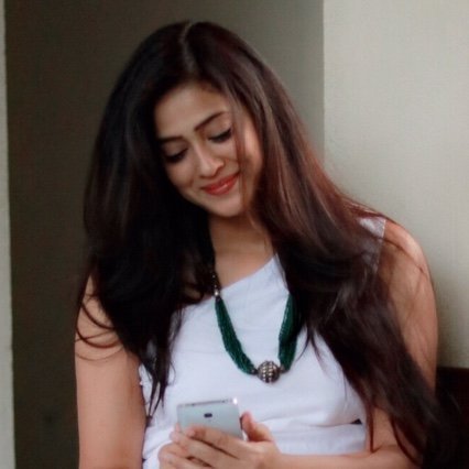 Shweta Tiwari Biography: Wiki, Age, Height, Husband, Family, Movies, Career & More.