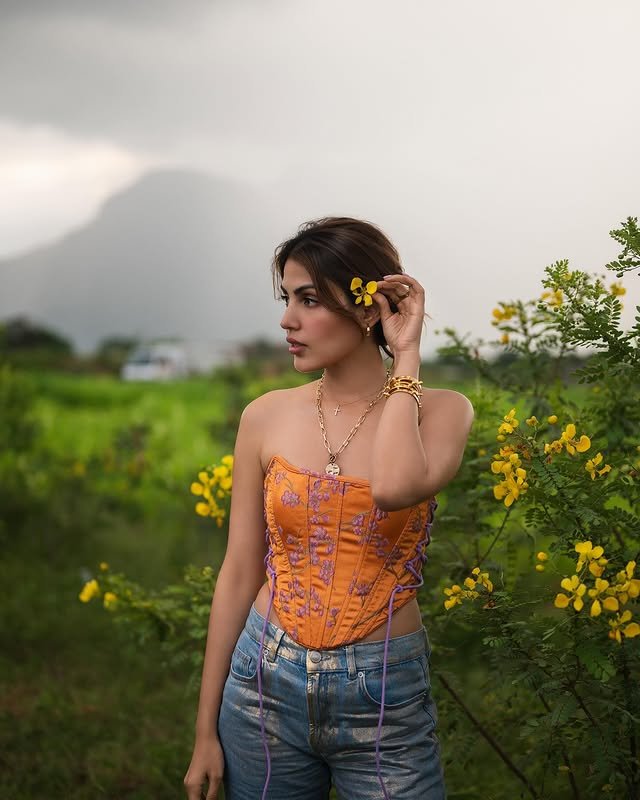 Rhea Chakraborty Age