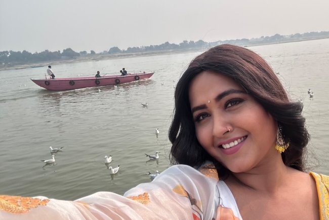 Kajal Raghwani Biography: Rise and Fall 2, Wiki, Age, Height, Husband, Family, Movies & More.