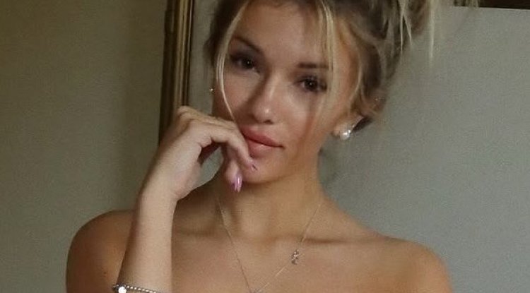 Breckie Hill Biography - Wiki, Age, Height, Boyfriend, Family, Net Worth, TikTok